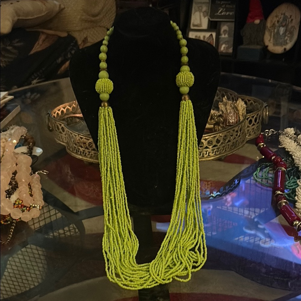 Elegant Green Beaded Necklace